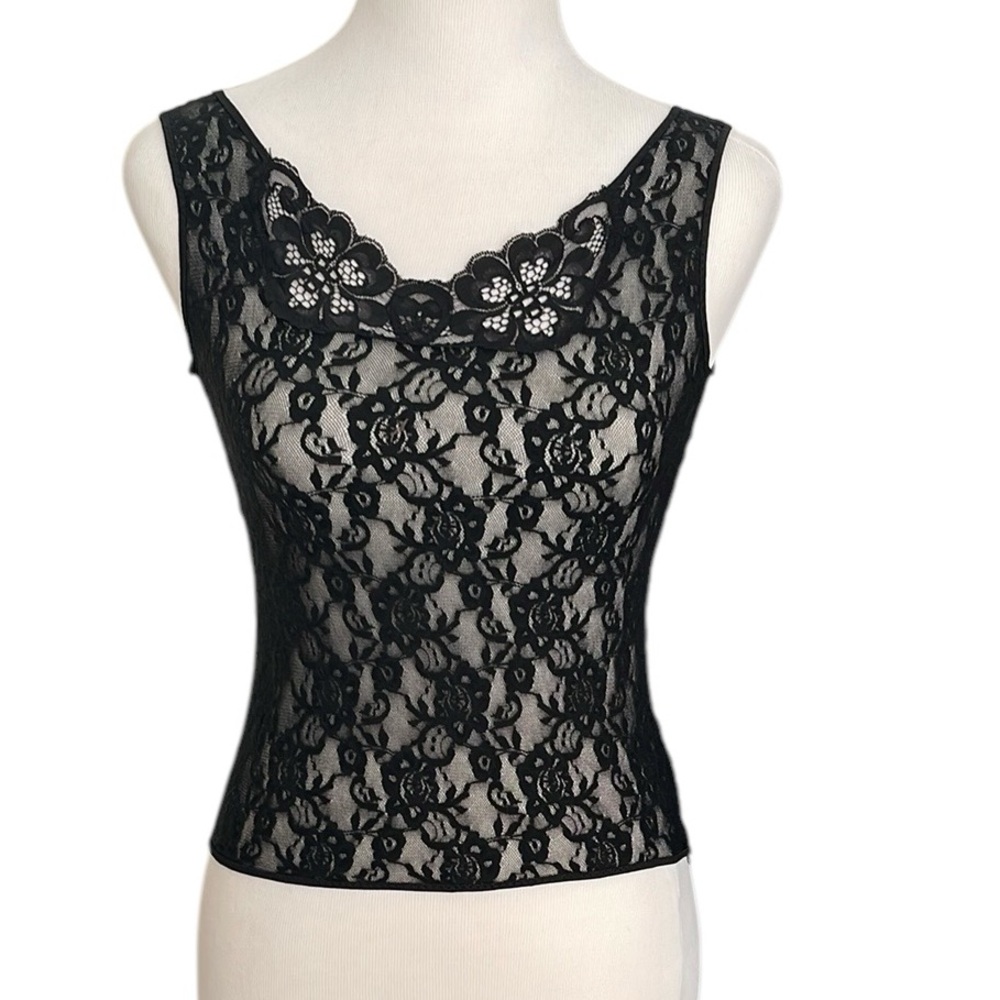 Vintage by Mel Lin Black Lace Floral Camisole